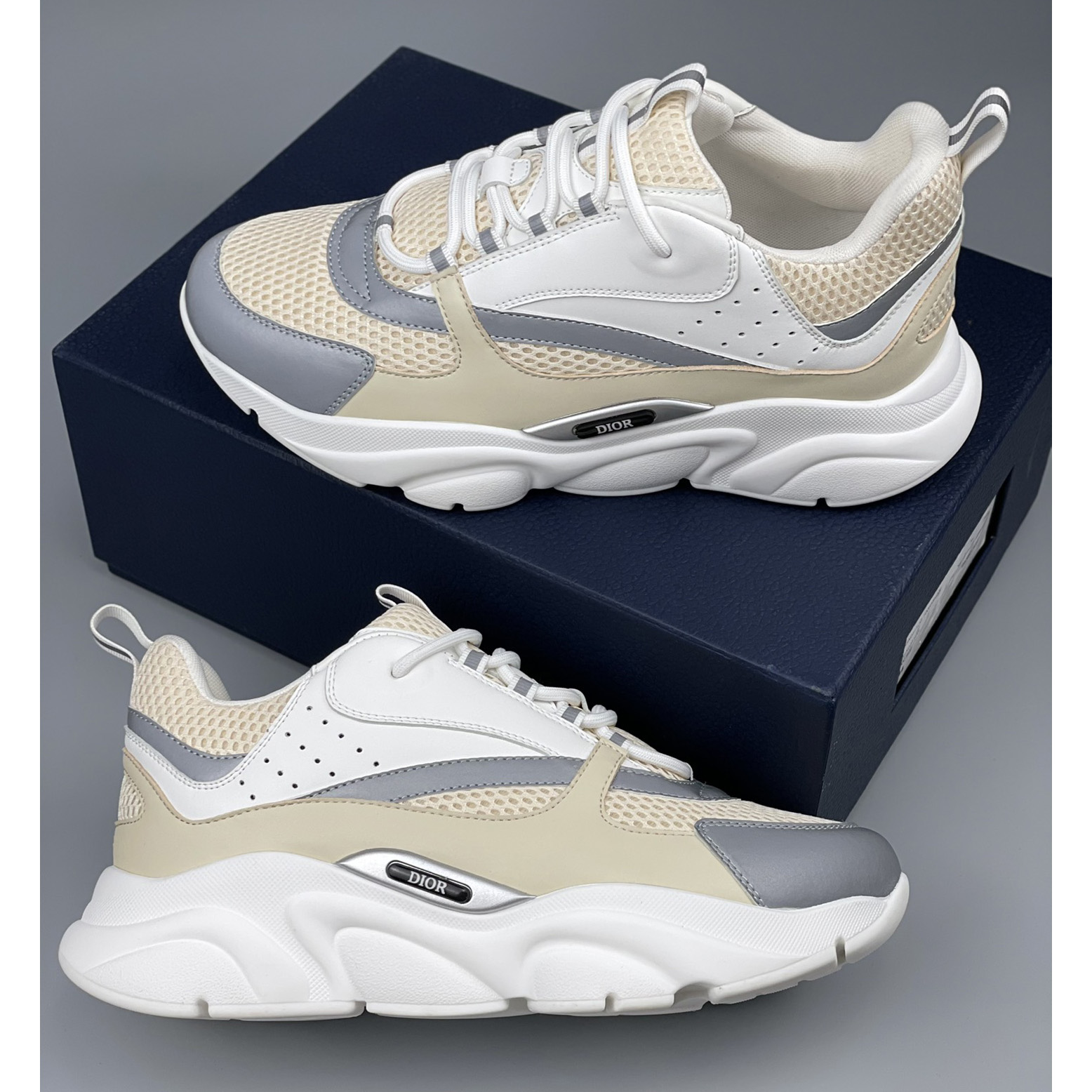 Dior B22 Sneaker  - FashionPlug