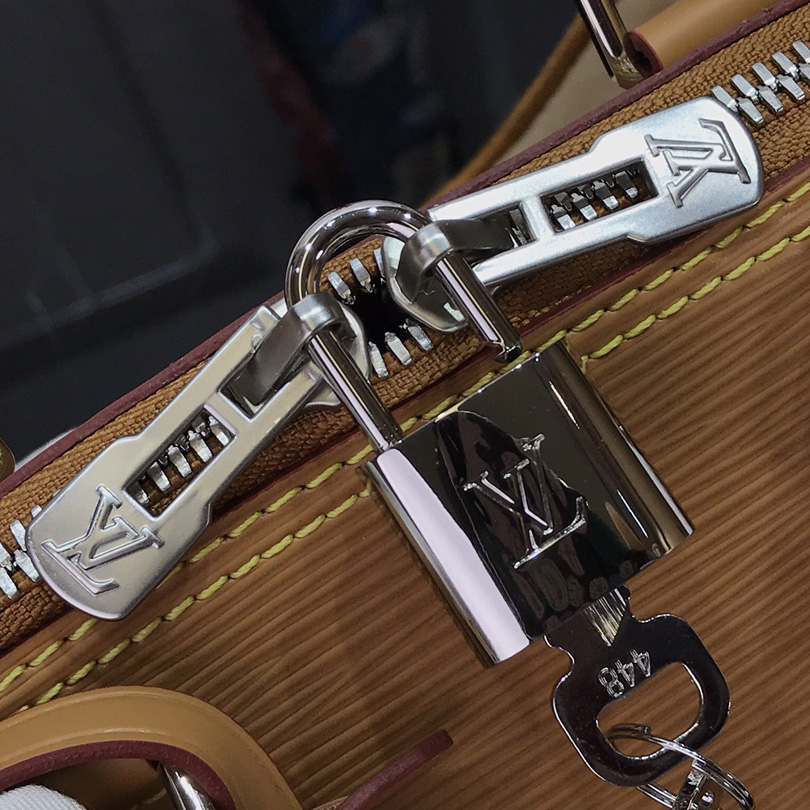 Louis Vuitton Alma PM Handbag (23.5-17.5-11.5cm) - FashionPlug