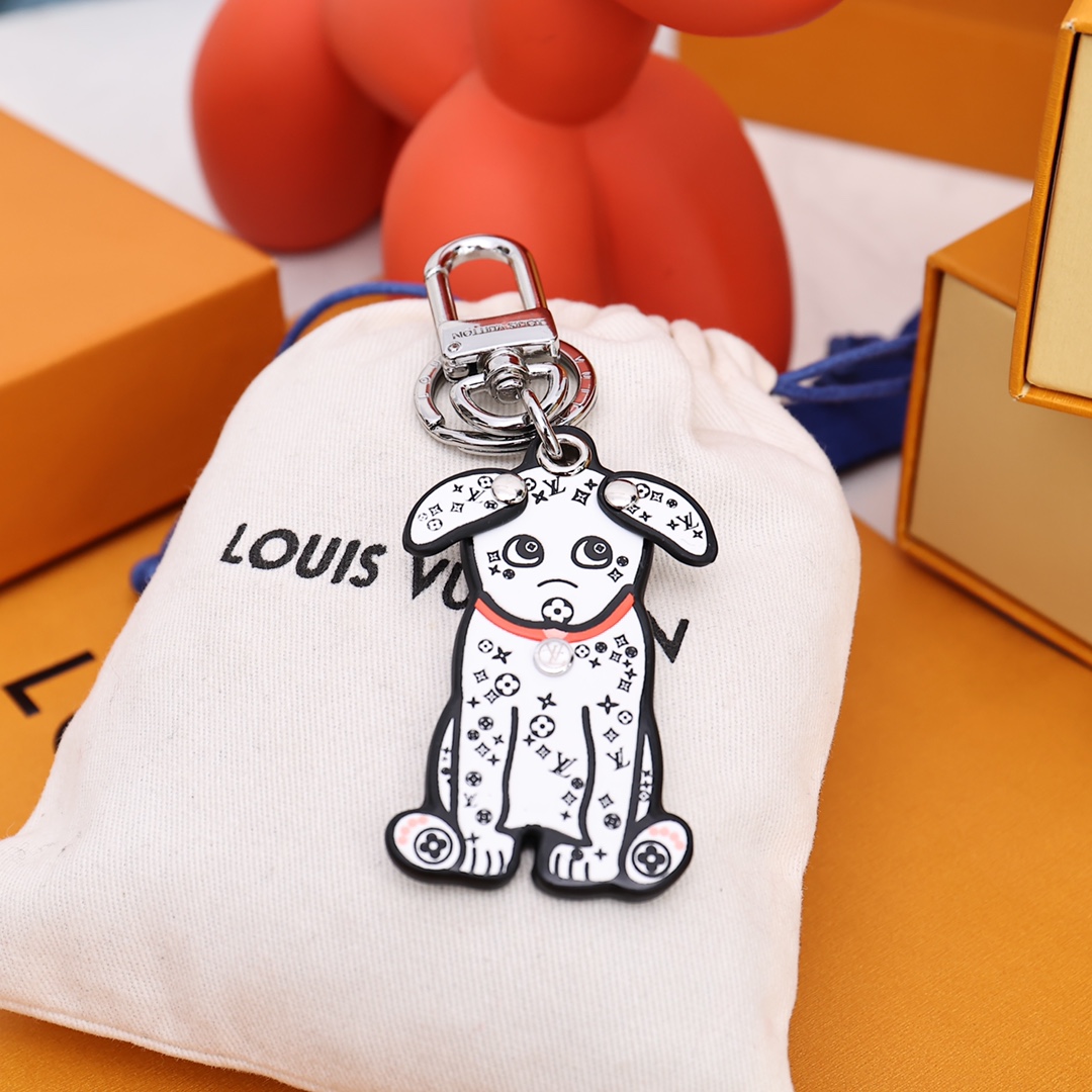 Louis Vuitton  LV Dalmata Key Holder & Bag Charm    M00746 - FashionPlug