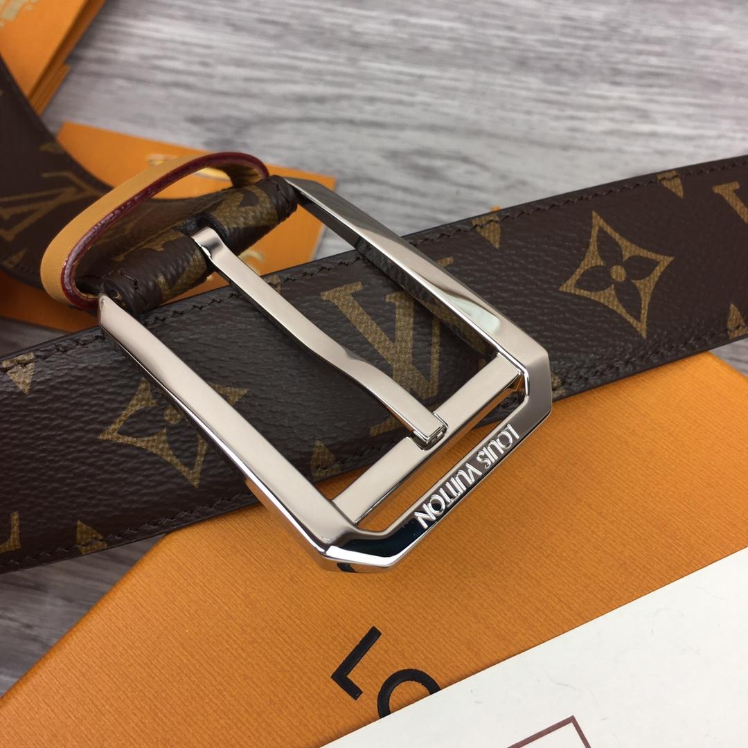 Louis Vuitton 35MM Belt - FashionPlug
