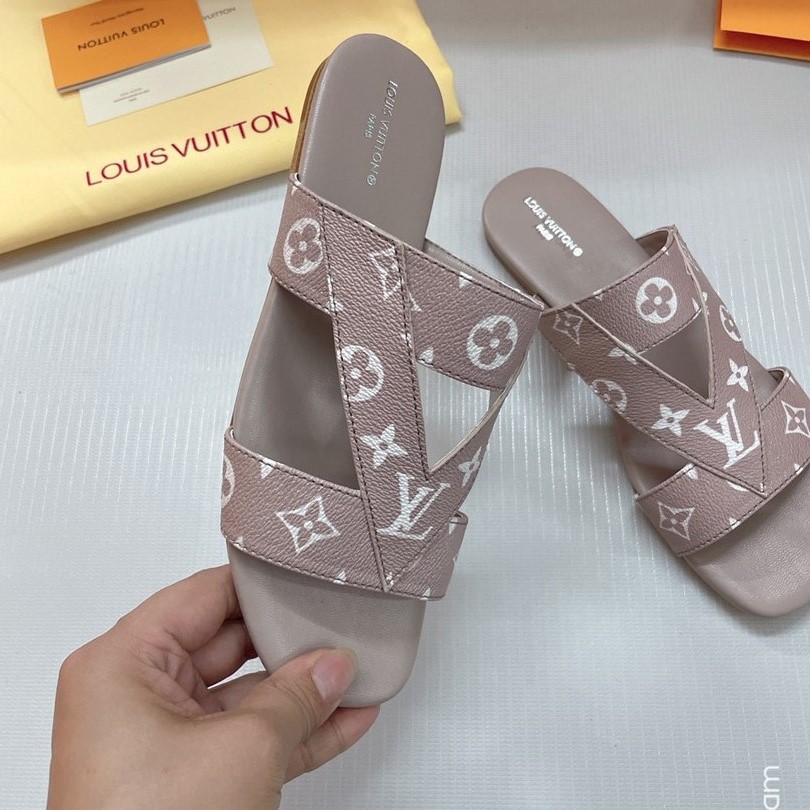 Louis Vuitton Monogram Sandal      - FashionPlug