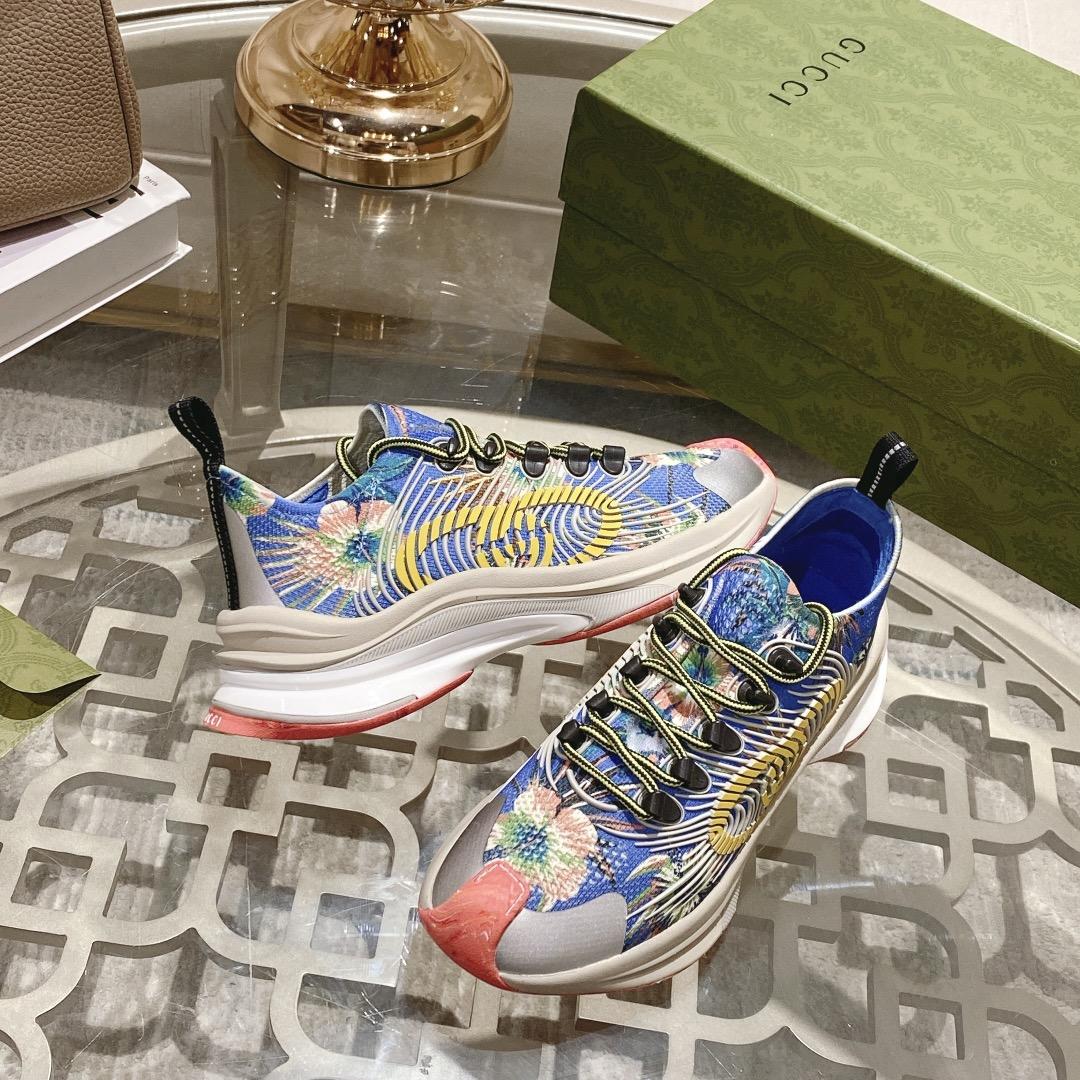 Gucci Run Floral Sneaker(Upon UK size) - FashionPlug