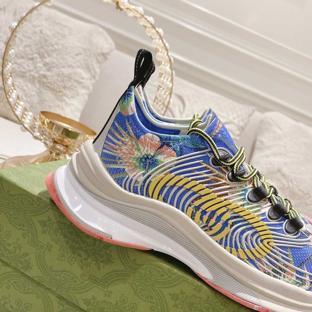 Gucci Run Floral Sneaker(Upon UK size) - FashionPlug