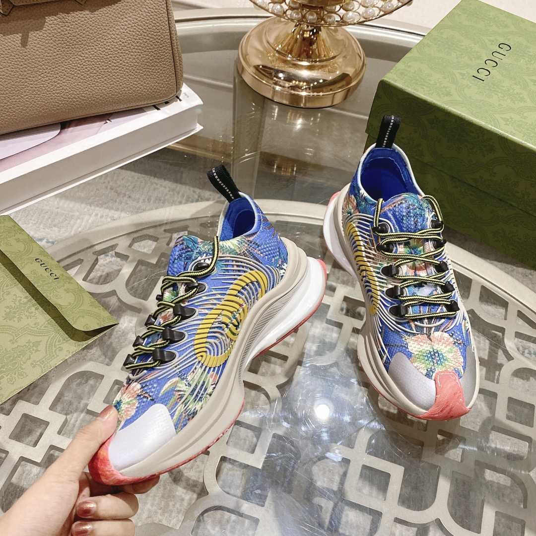 Gucci Run Floral Sneaker(Upon UK size) - FashionPlug
