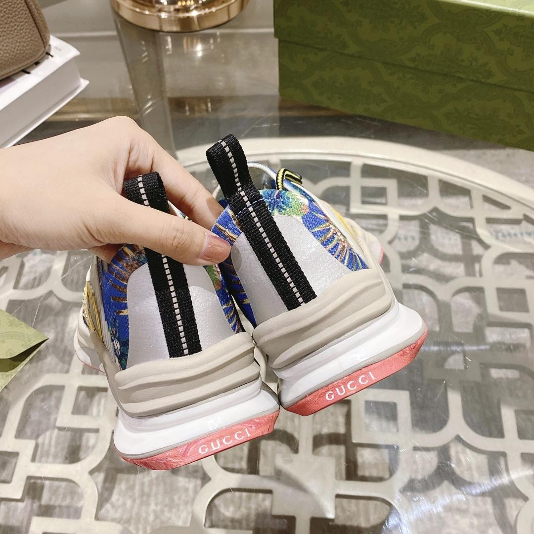Gucci Run Floral Sneaker(Upon UK size) - FashionPlug