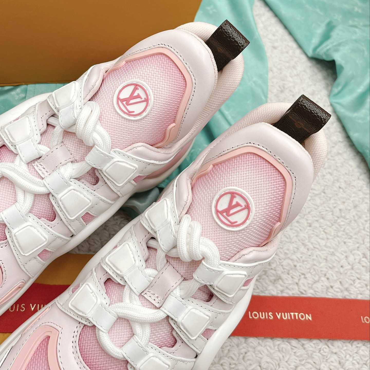 Louis Vuitton LV Archlight Sneaker      - FashionPlug