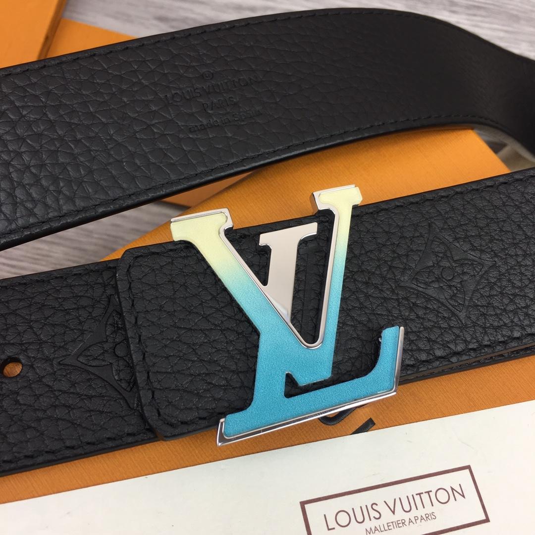 Louis Vuitton LV Spotlight 40MM Reversible Belt     M0522S - FashionPlug