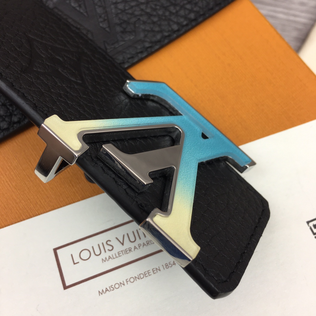 Louis Vuitton LV Spotlight 40MM Reversible Belt     M0522S - FashionPlug