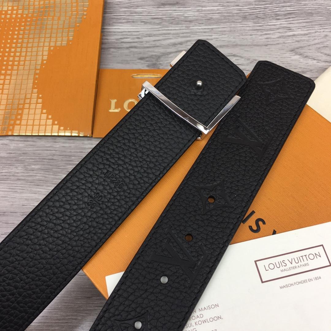 Louis Vuitton LV Spotlight 40MM Reversible Belt     M0522S - FashionPlug