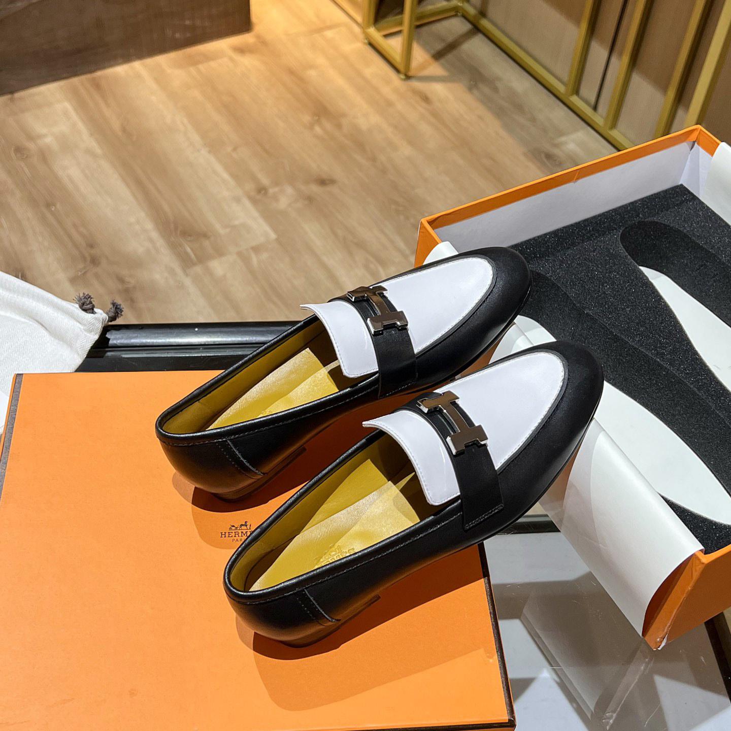 Hermes Paris Loafer - FashionPlug