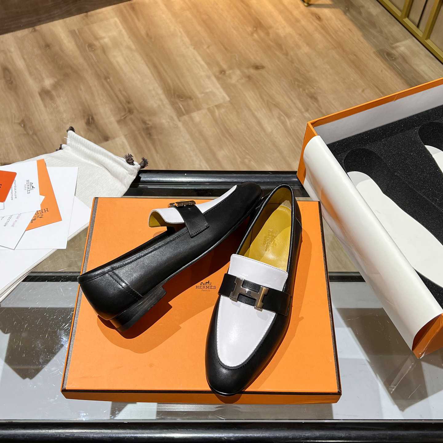 Hermes Paris Loafer - FashionPlug