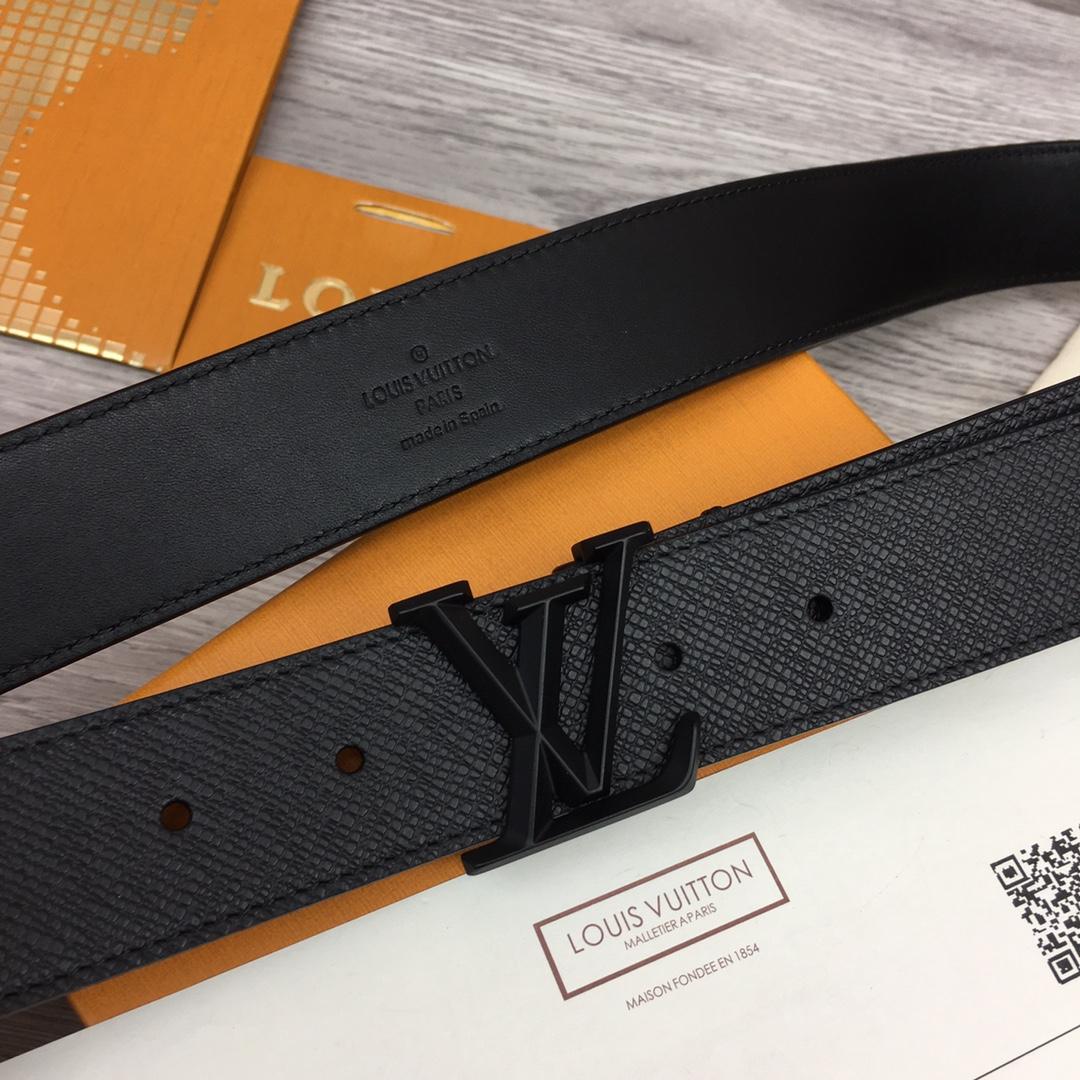 Louis Vuitton 35MM Belt - FashionPlug