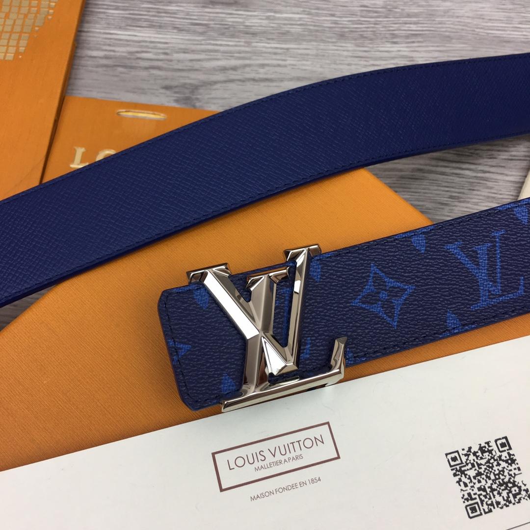 Louis Vuitton LV Pyramide 40mm Reversible - FashionPlug