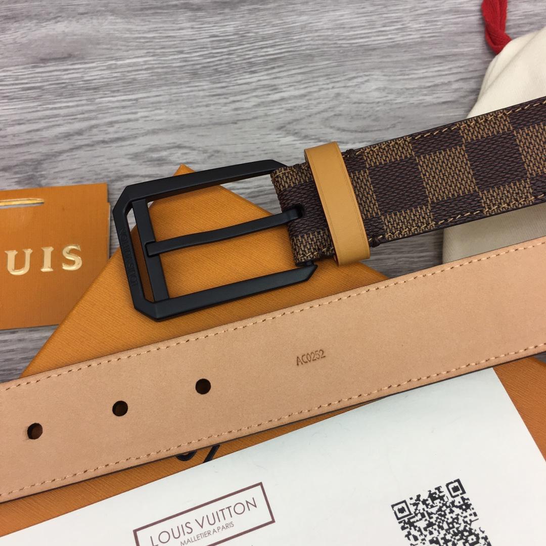 Louis Vuitton 35MM Belt - FashionPlug