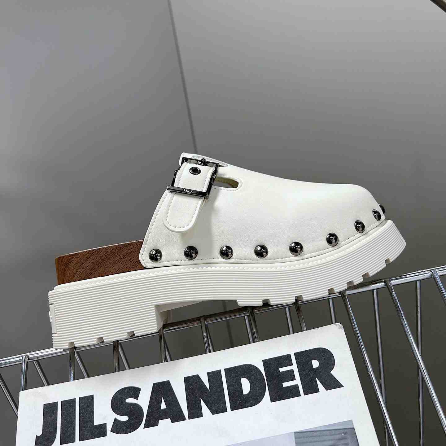 Dior Diorquake Clog - FashionPlug