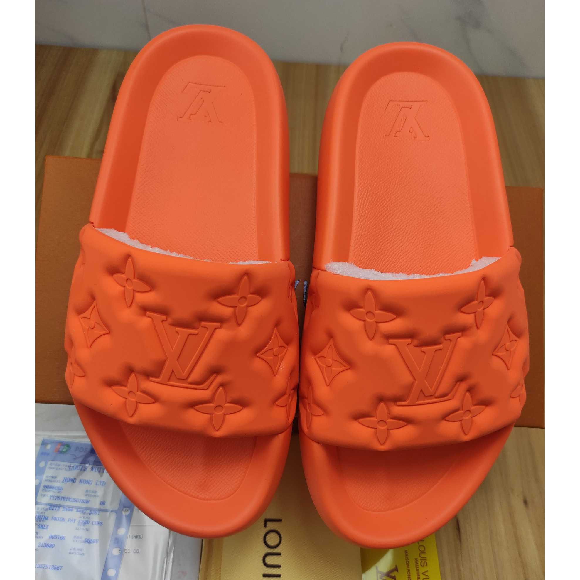 Louis Vuitton Waterfront Mule  1AA5NI - FashionPlug