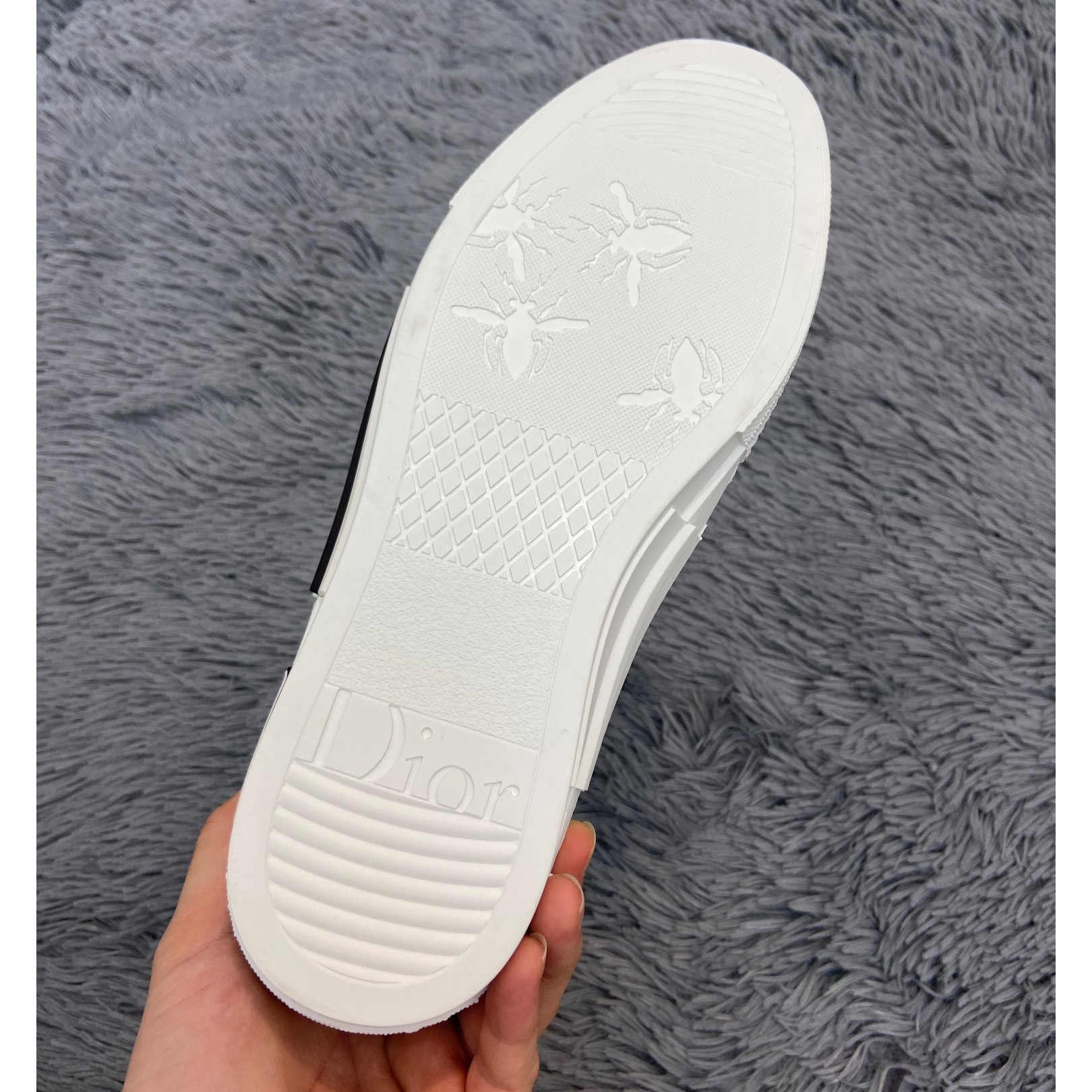 Dior B23 High-Top Sneaker - FashionPlug
