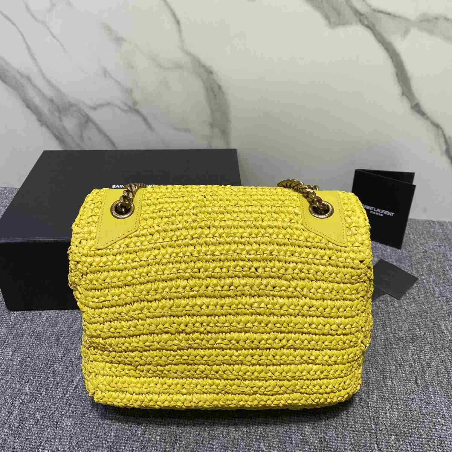 Saint Laurent Niki Medium Chain Bag In Raffia And Leather(28-22-9cm) - FashionPlug