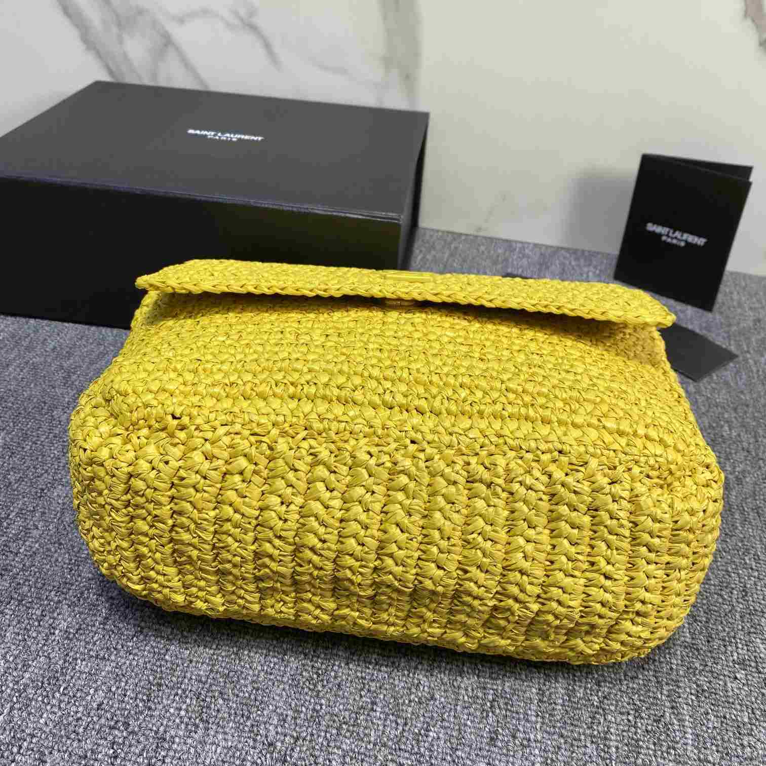 Saint Laurent Niki Medium Chain Bag In Raffia And Leather(28-22-9cm) - FashionPlug
