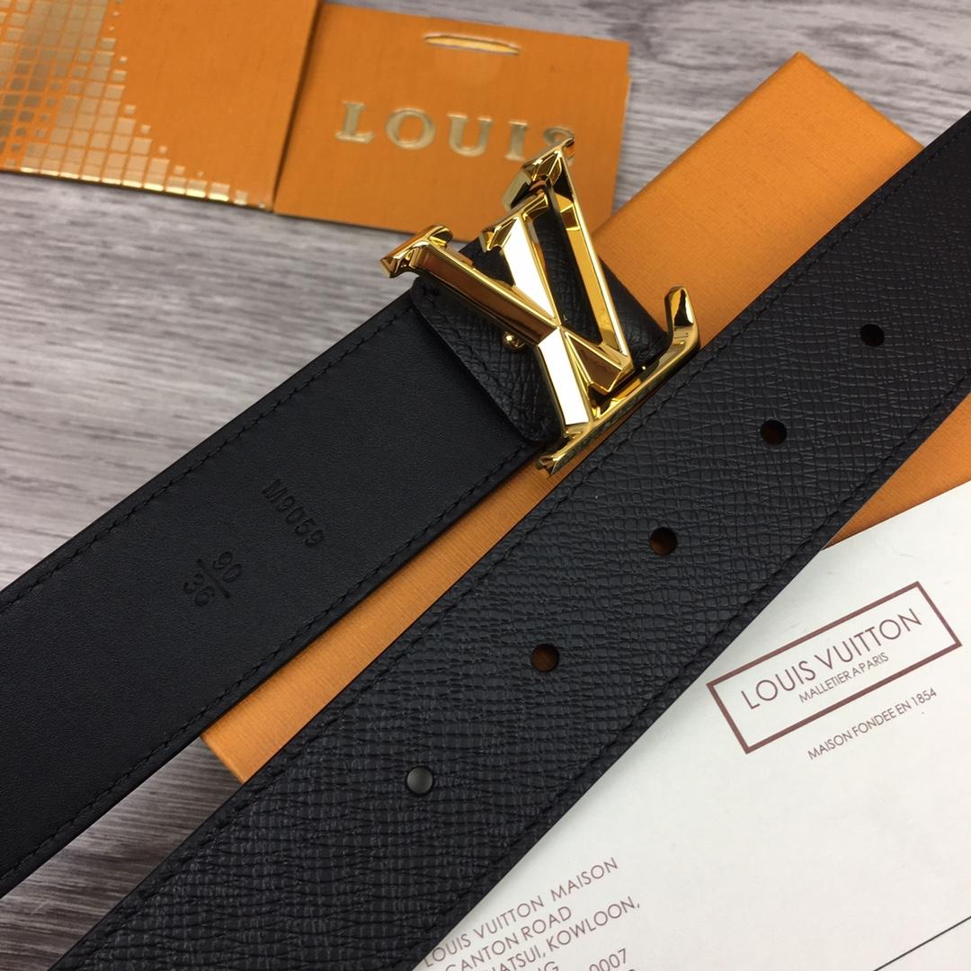 Louis Vuitton 35MM Belt - FashionPlug