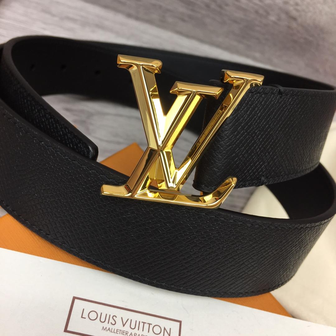 Louis Vuitton 35MM Belt - FashionPlug