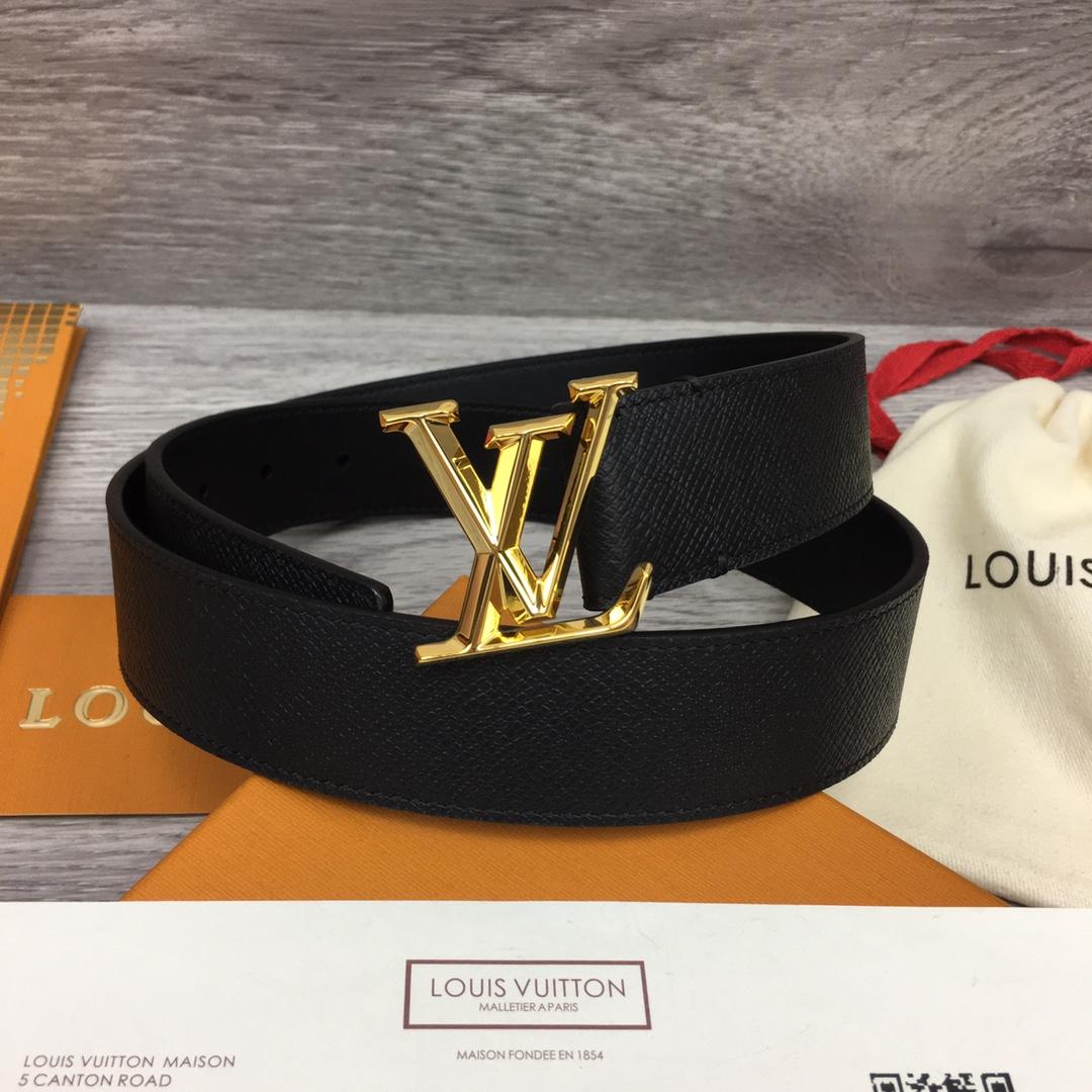 Louis Vuitton 35MM Belt - FashionPlug
