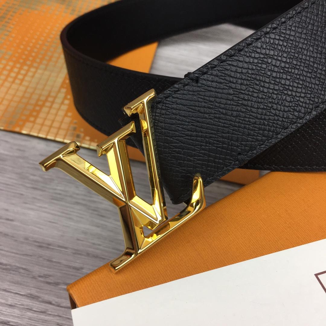 Louis Vuitton 35MM Belt - FashionPlug