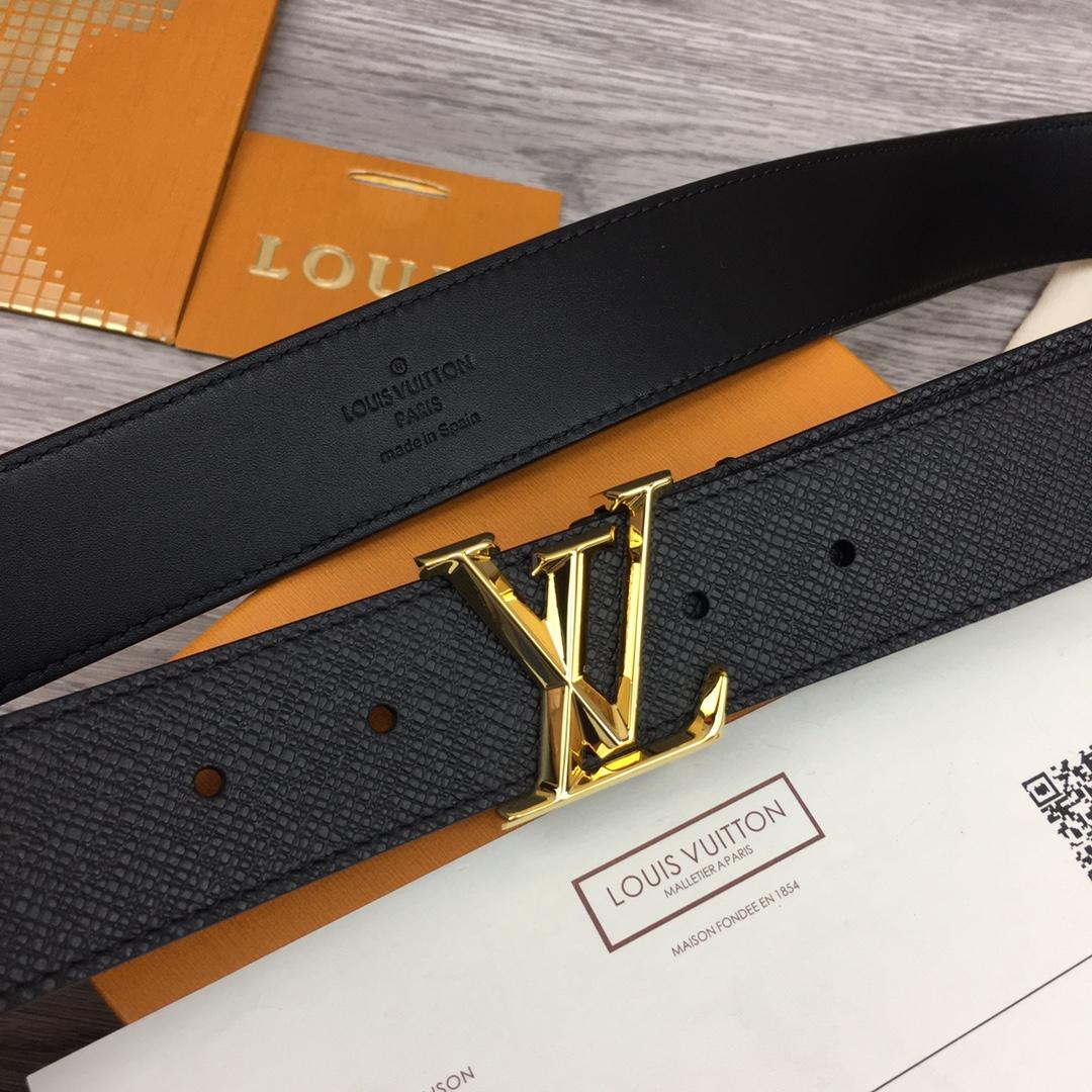 Louis Vuitton 35MM Belt - FashionPlug