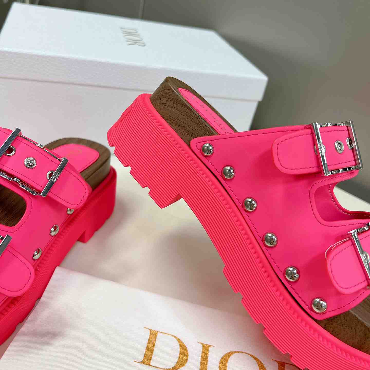 Dior Diorquake Strap Sandal - FashionPlug