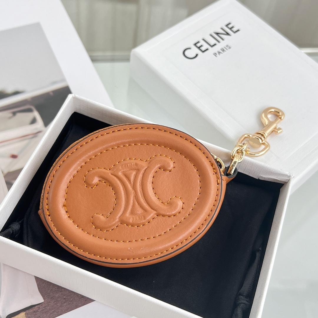 Celine Purse With Hook Cuir Triomphe In Smooth Calfskin  - FashionPlug
