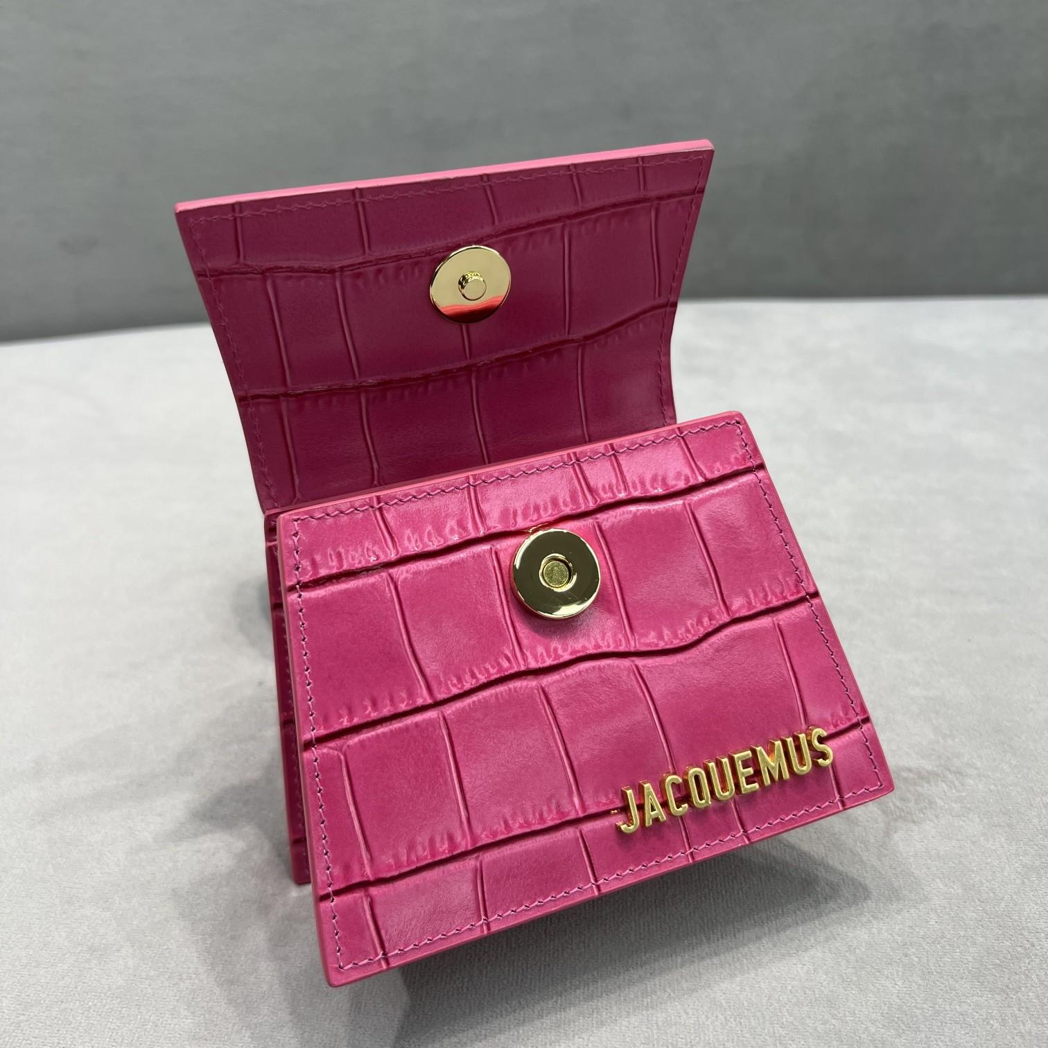 Jacquemus Le Chiquito Signature Mini Handbag(12-8-5cm) - FashionPlug