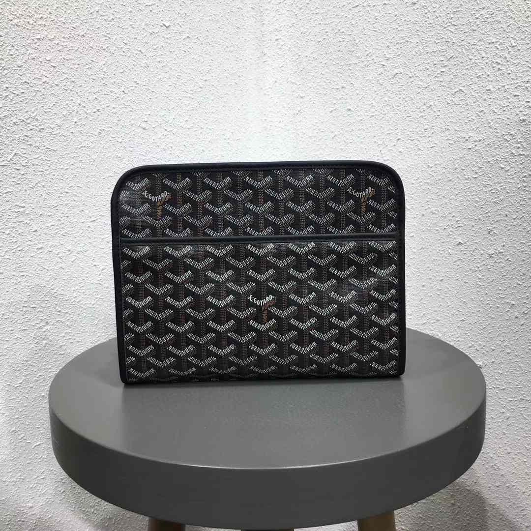 Goyard Jouvence Toiletry Bag (24.5-20-7cm) - FashionPlug