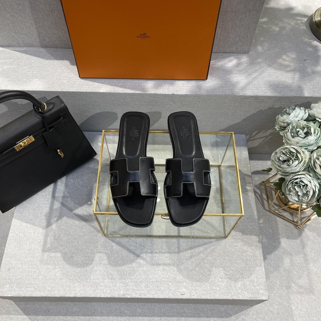Hermes Oran Sandal - FashionPlug