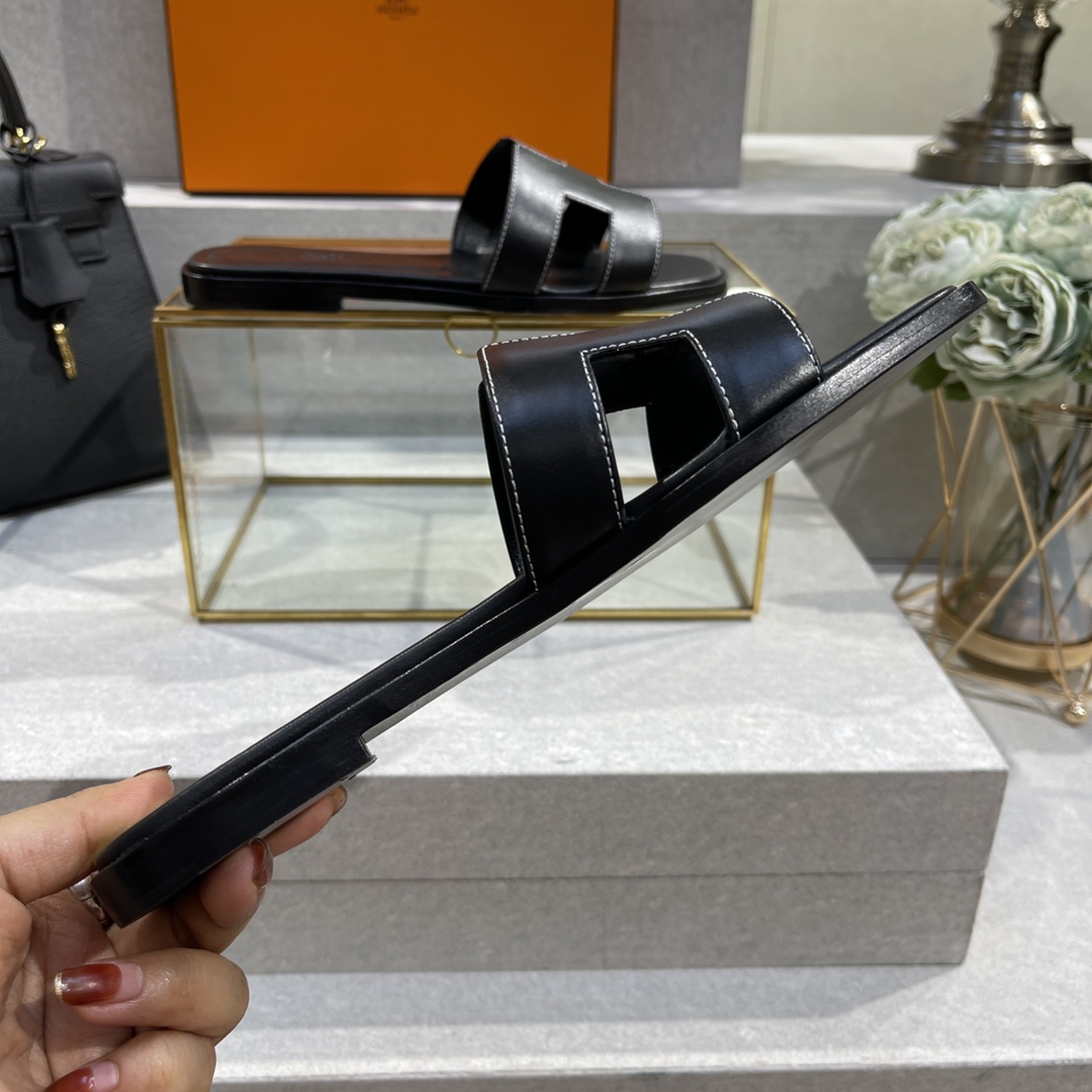 Hermes Oran Sandal - FashionPlug