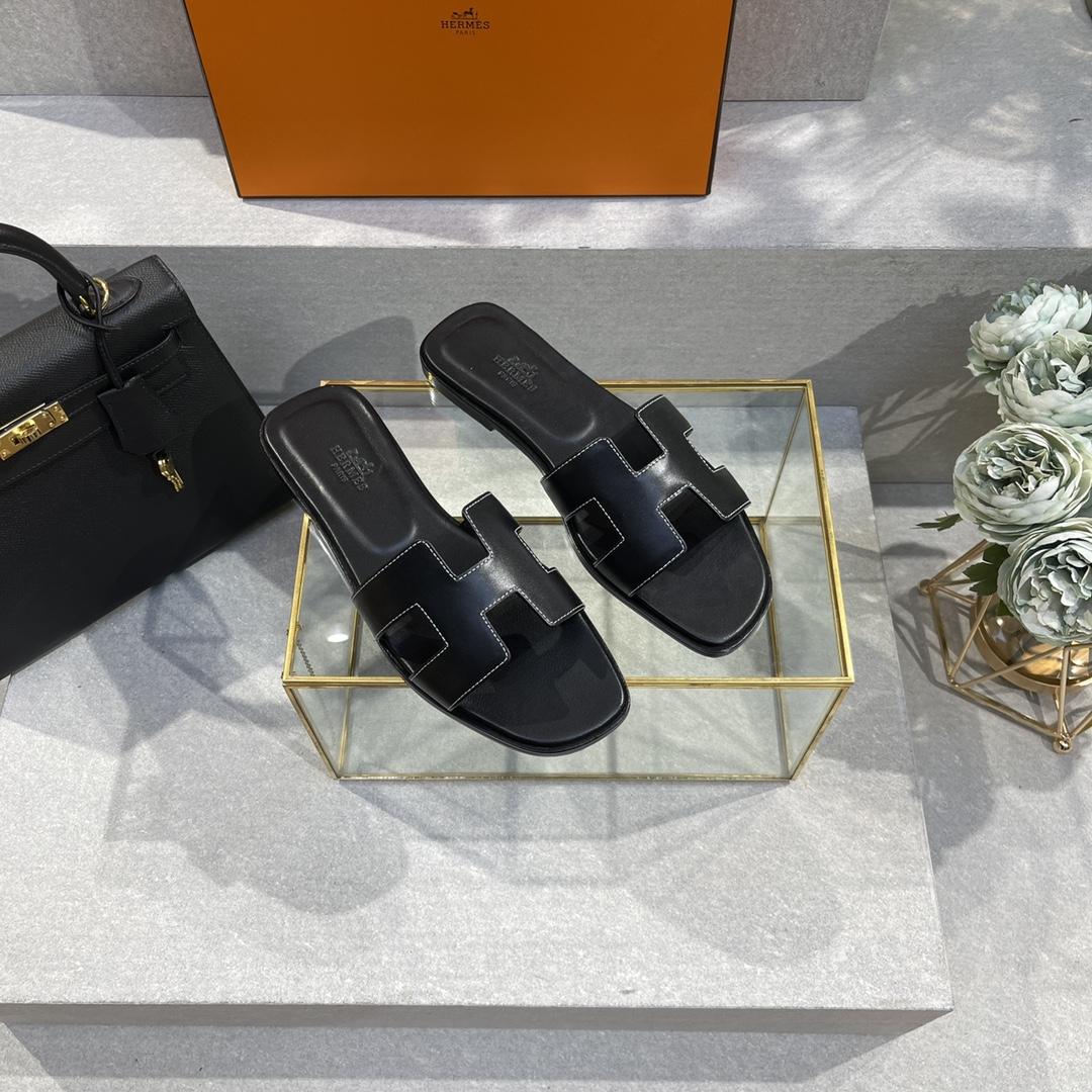 Hermes Oran Sandal - FashionPlug
