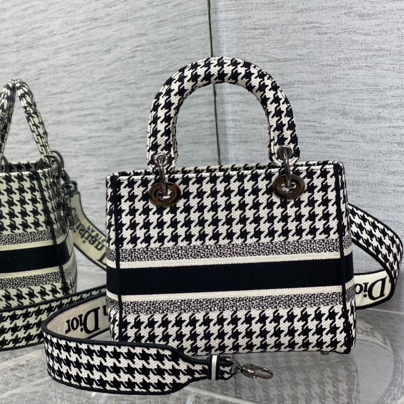 Dior Medium Lady D-Lite Bag   24cm - FashionPlug