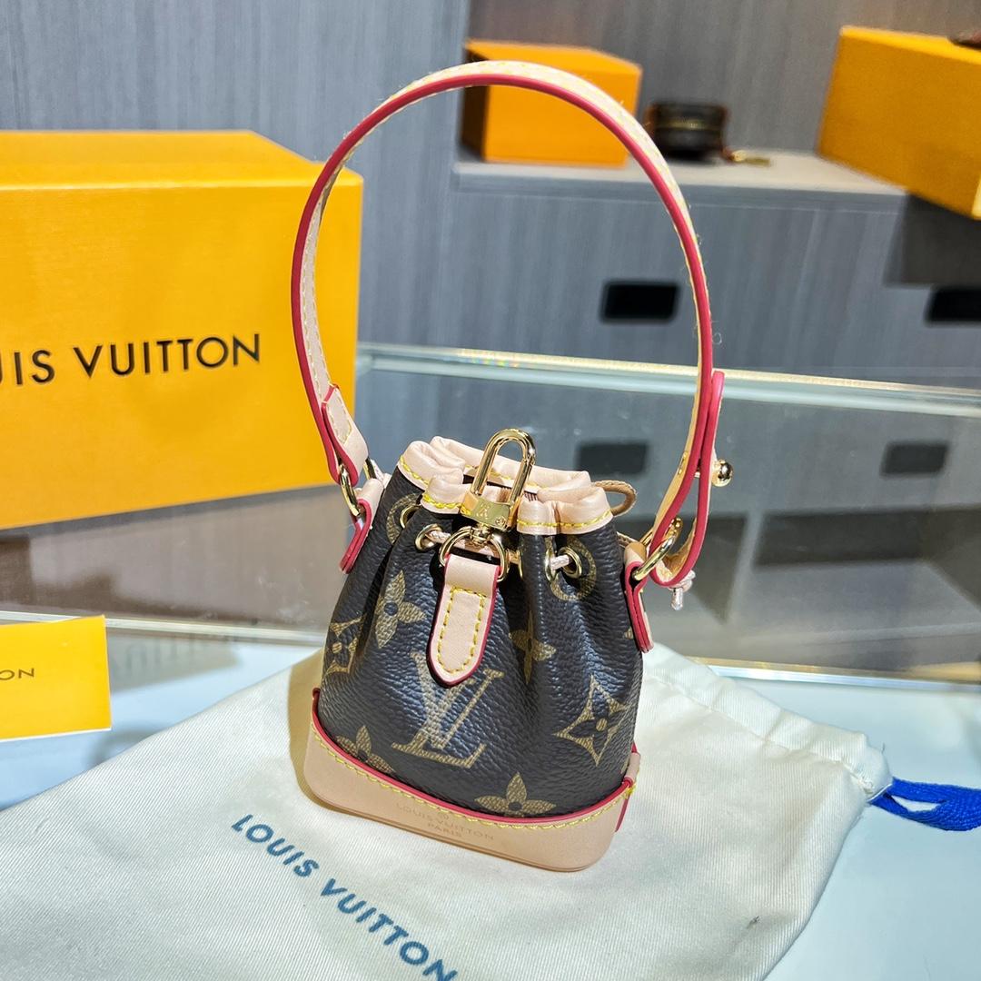 Louis Vuitton  Micro Noé Bag Charm    M00818 - FashionPlug