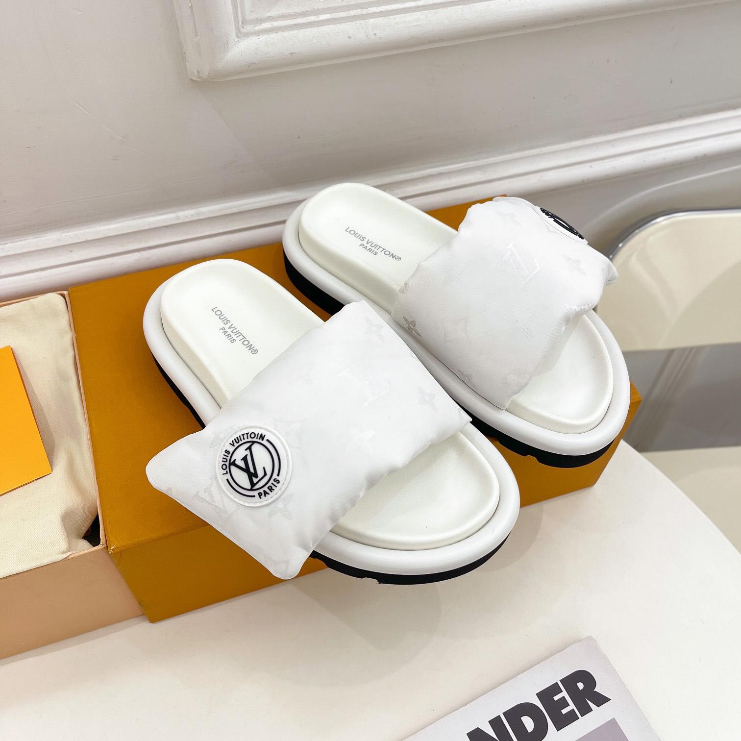 Louis Vuitton Pool Pillow Comfort Mule       - FashionPlug
