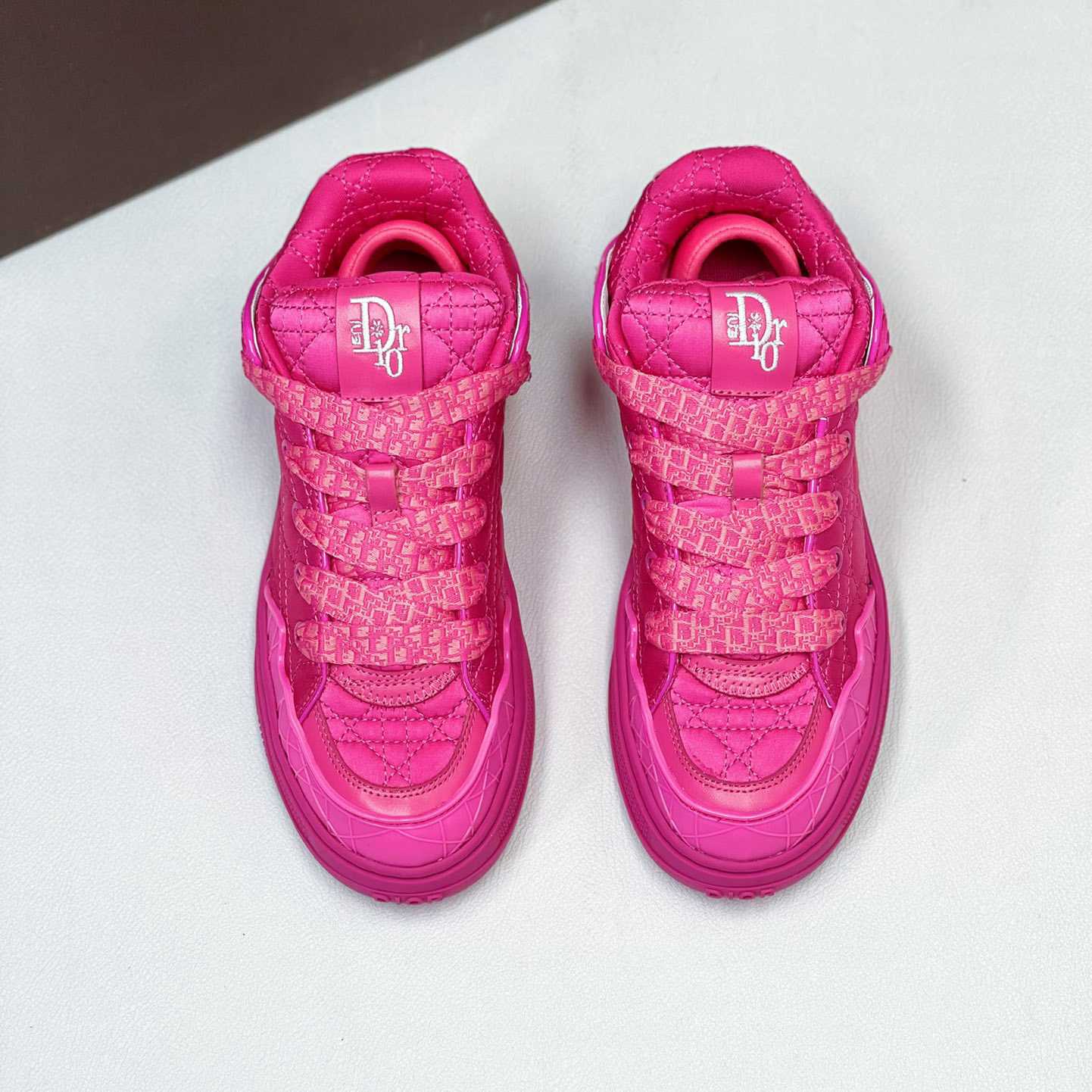 Dior “CD Icon” Sneaker - FashionPlug