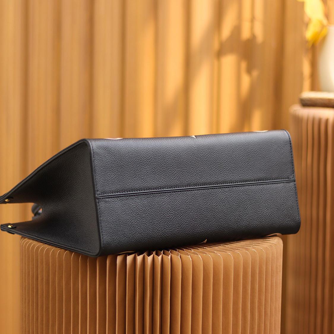Louis Vuitton OnTheGo MM Tote Bag(35-27-14cm)   M45495 - FashionPlug