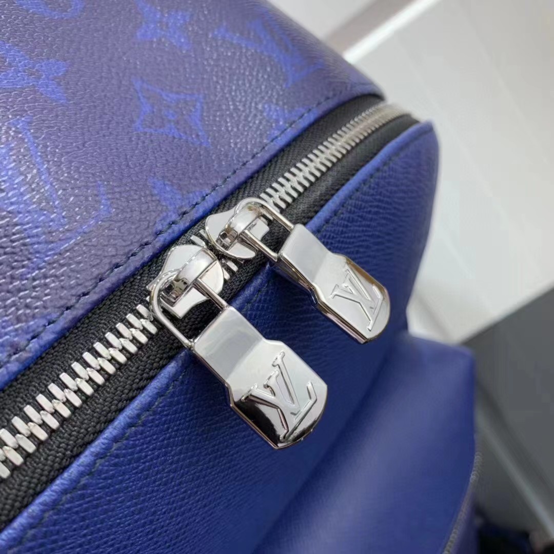 Louis Vuitton Discovery Backpack PM Backpack(30-40-20cm)   M30230  - FashionPlug