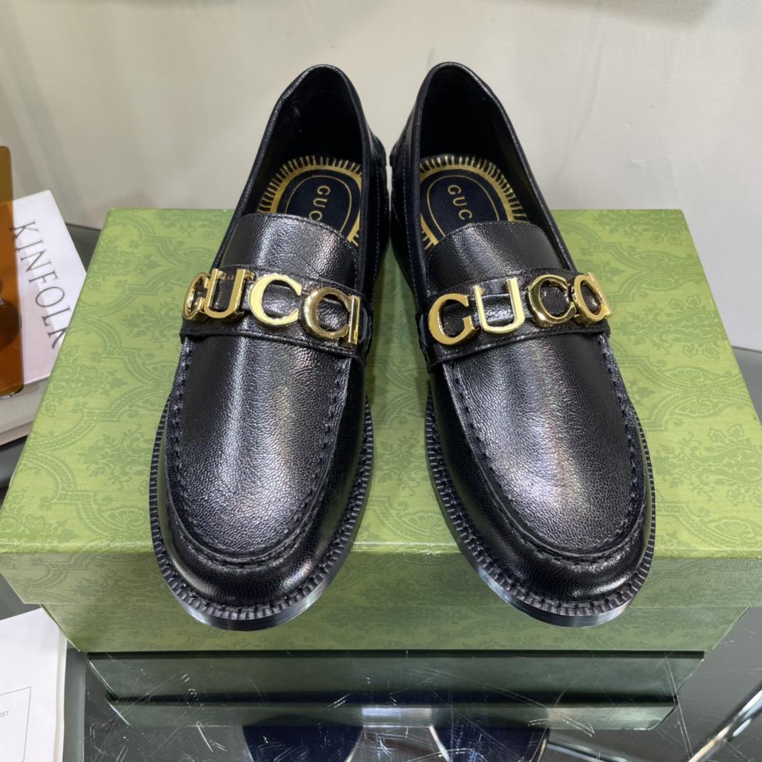 Gucci Women's Gucci Leather Loafer - FashionPlug
