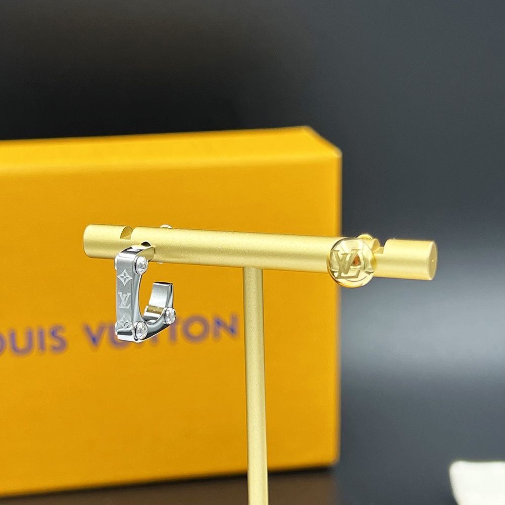 Louis Vuitton Monogram Bold Earrings   M00700 - FashionPlug