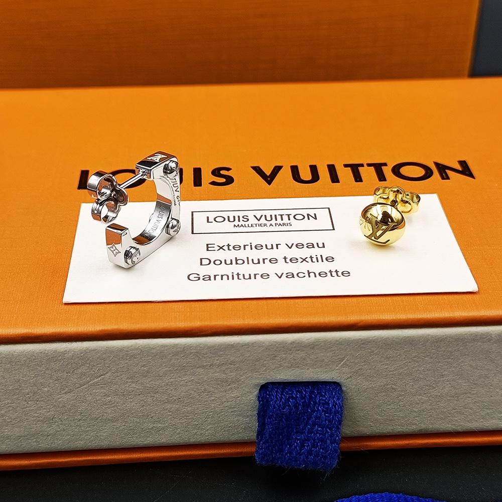 Louis Vuitton Monogram Bold Earrings   M00700 - FashionPlug