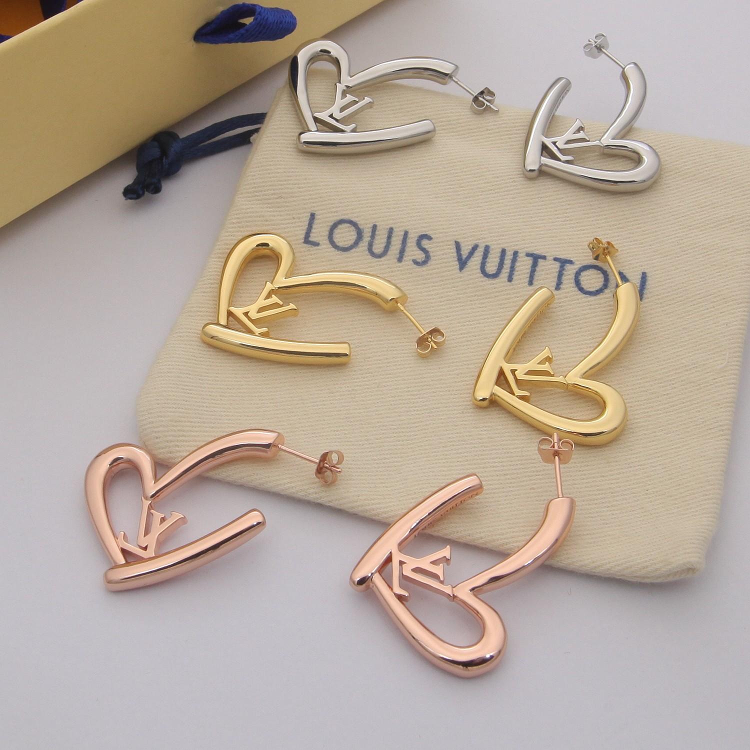 Louis Vuitton Fall in Love Earrings PM    M00463 - FashionPlug