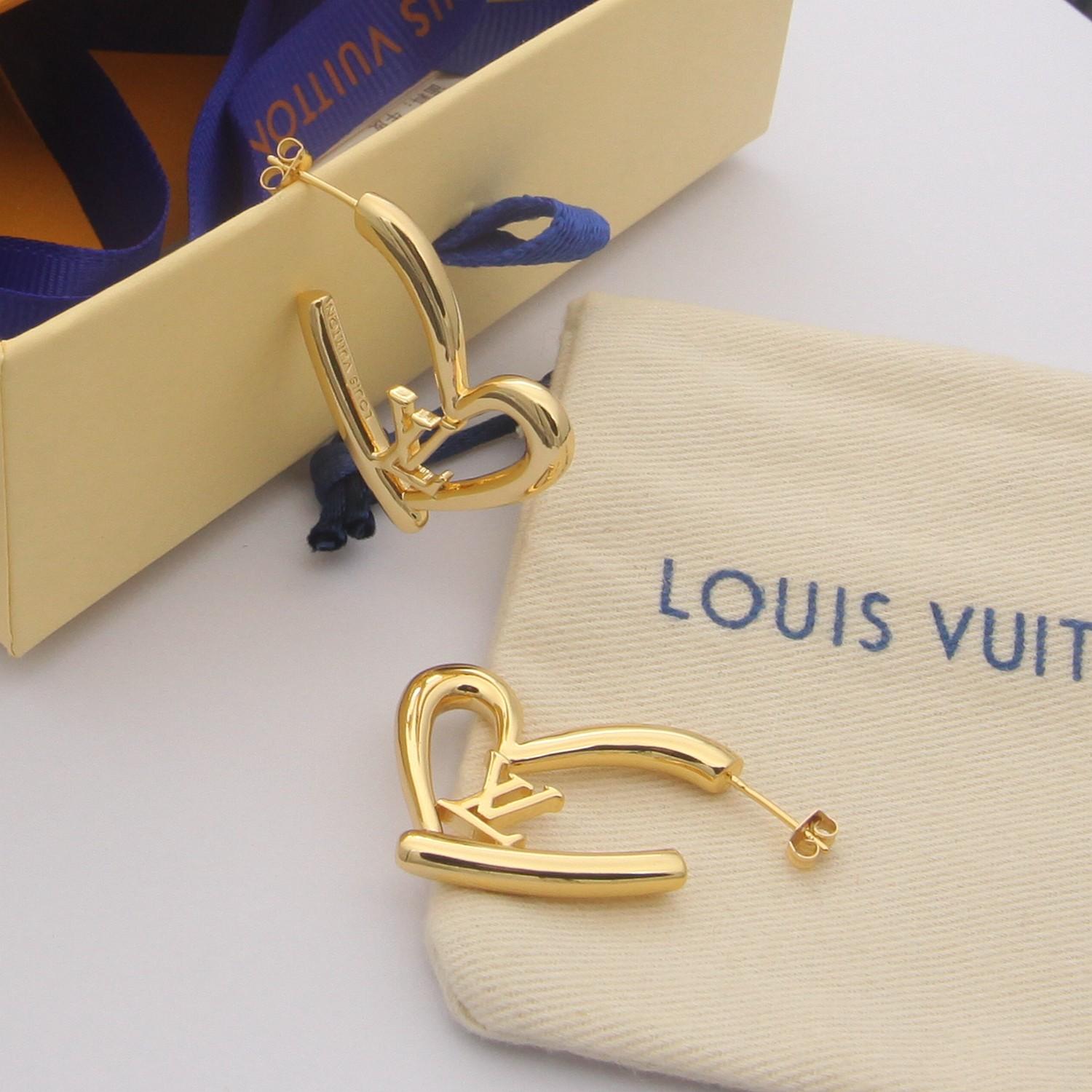 Louis Vuitton Fall in Love Earrings PM    M00463 - FashionPlug