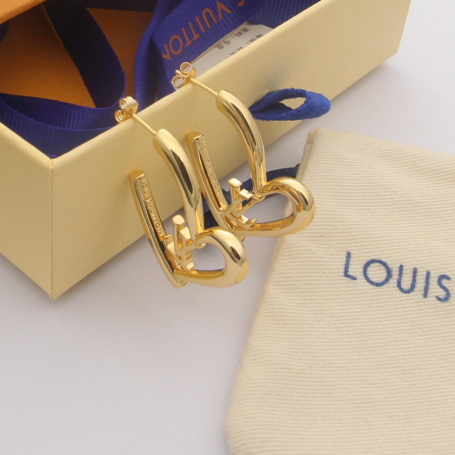 Louis Vuitton Fall in Love Earrings PM    M00463 - FashionPlug