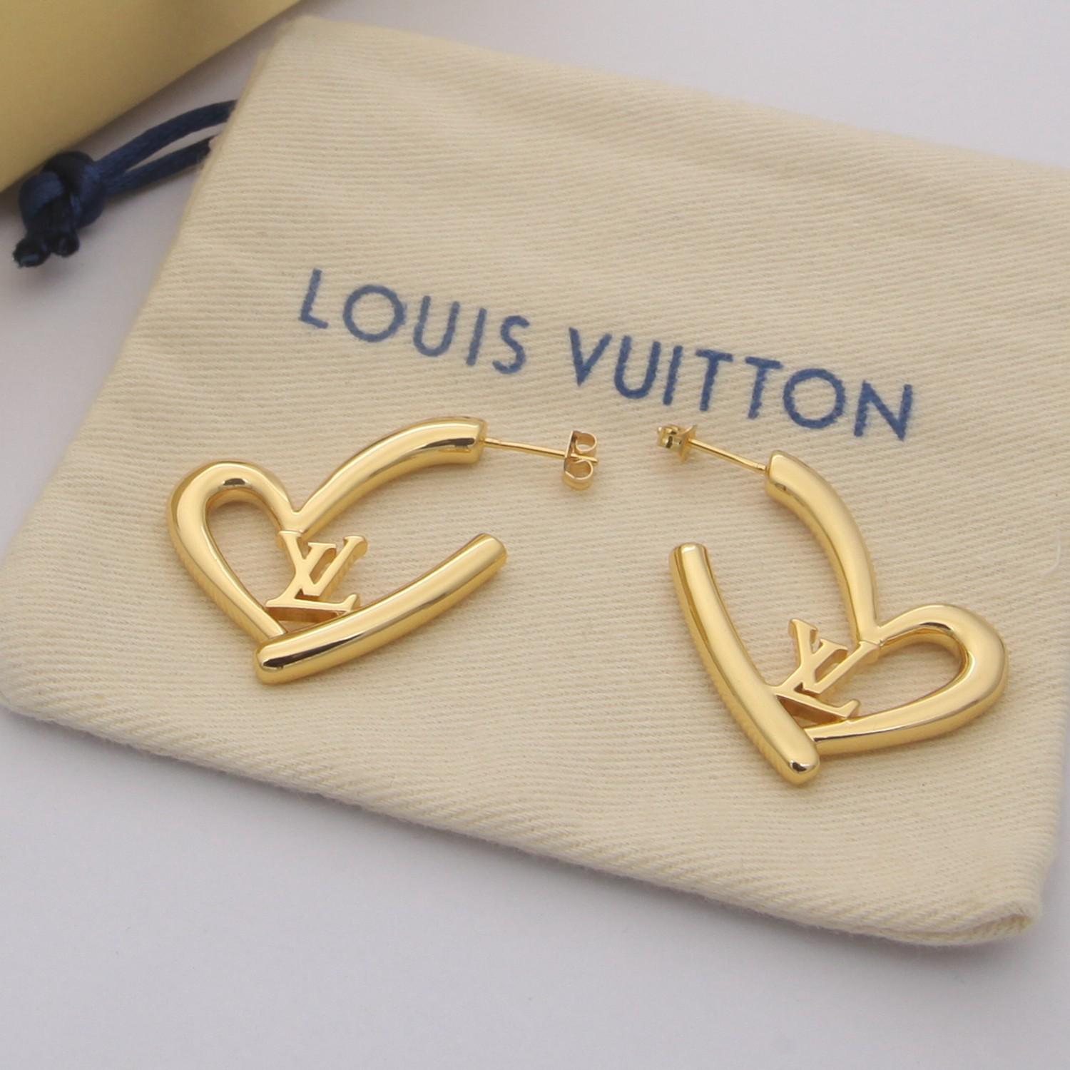 Louis Vuitton Fall in Love Earrings PM    M00463 - FashionPlug