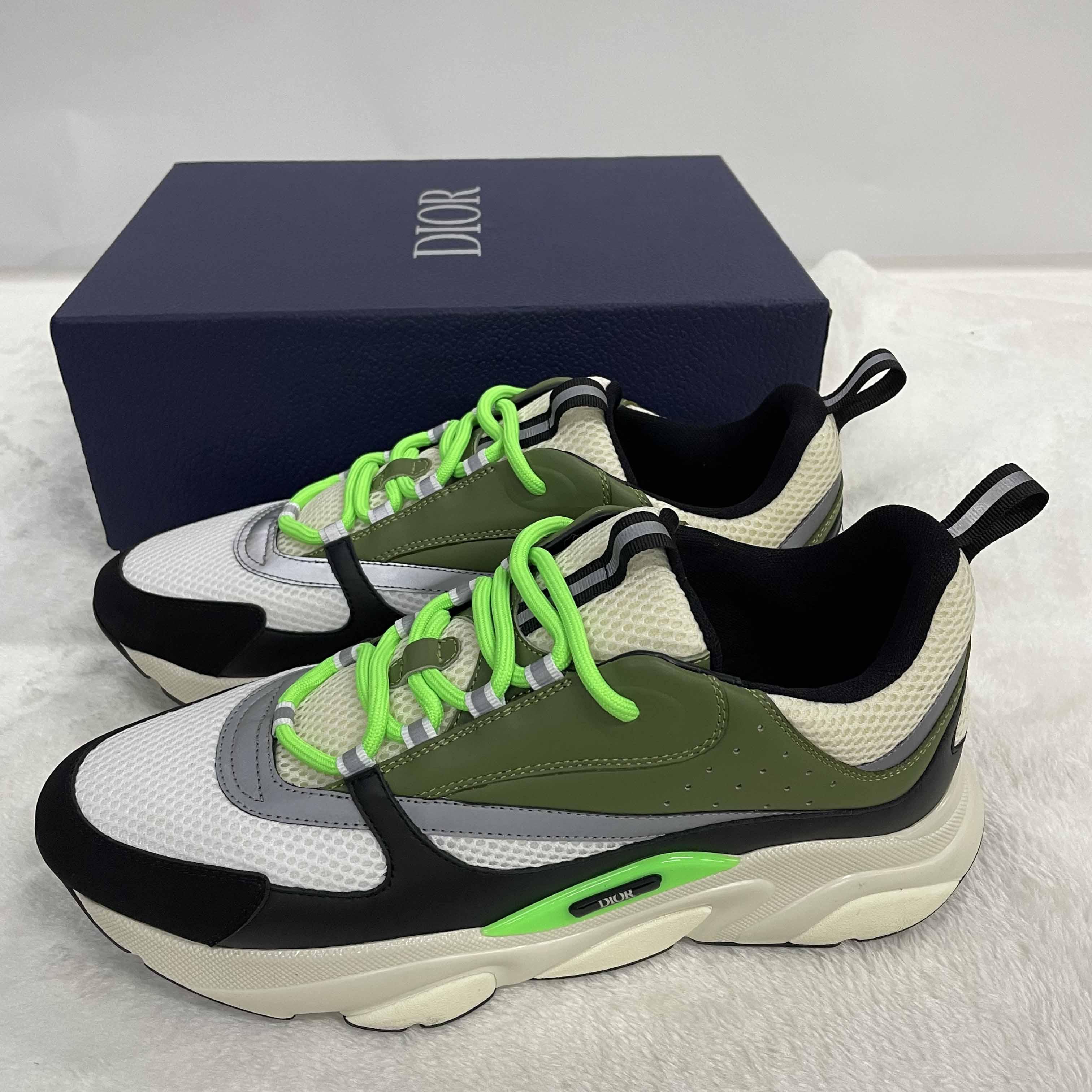 Dior B22 Sneaker  - FashionPlug