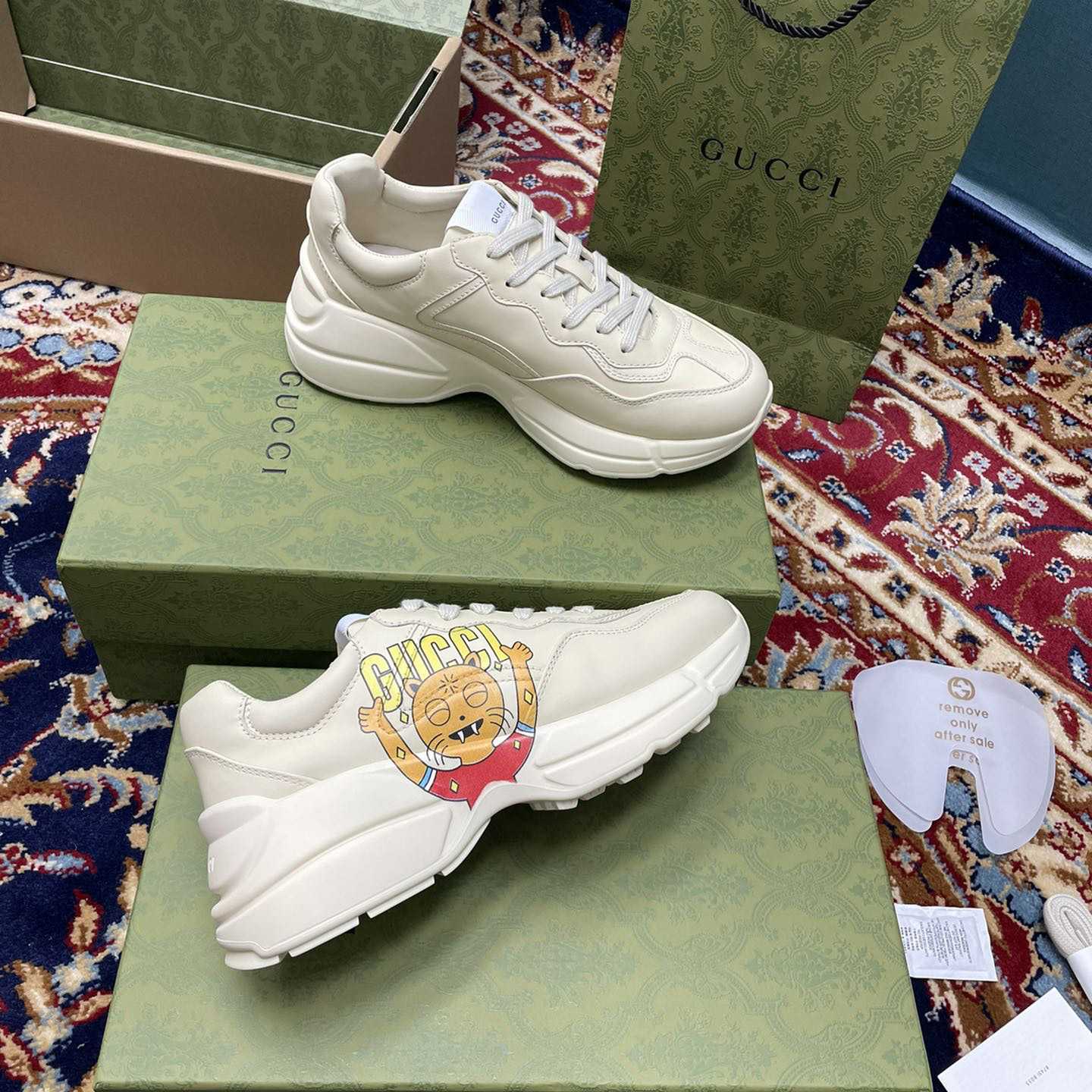 Gucci Rhyton Sneaker With Cat Print - FashionPlug